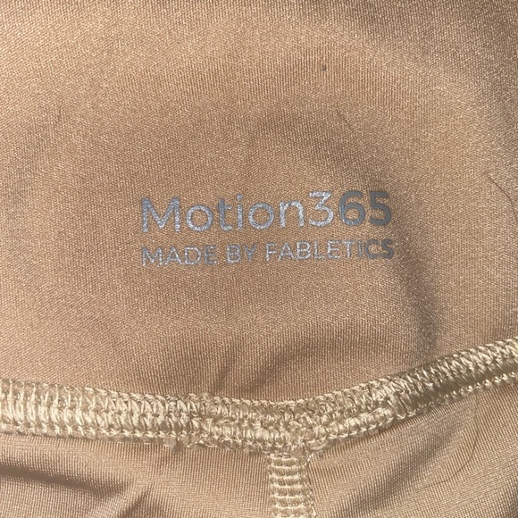 Nude Fabletics leggings size medium - Picture 5 of 5